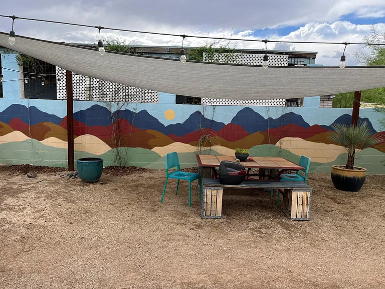 W Sonora St — Photo 13