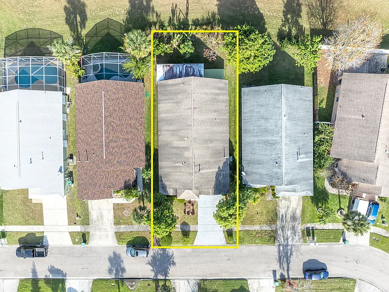 3136 Crystal Creek Blvd — Photo 3