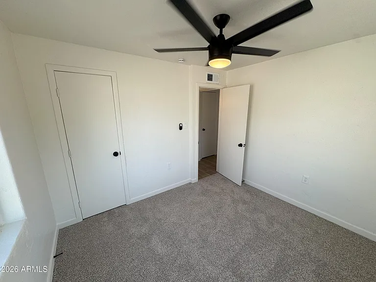 546 S Hobson #A — Photo 25