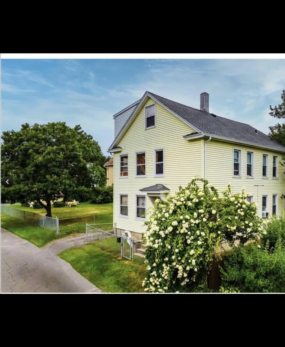 73 Norton St — Photo 1