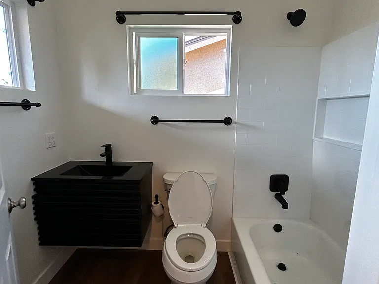 3324 Clairemont Mesa Blvd — Photo 15