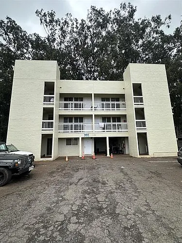 142 Lakeview Cir Photo 1