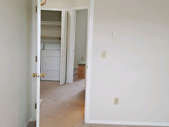 4th image of 9612 16th Avenue Ct S