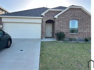 1220 Desert Willow Dr, Princeton, TX 75407