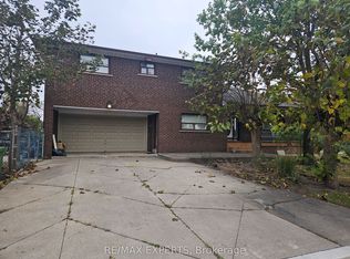 1 Byworth Blvd, Toronto, ON M9R1W7