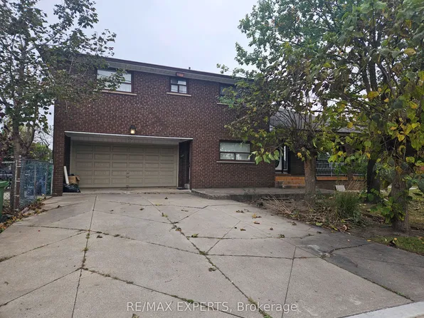 1 Byworth Blvd, Toronto, ON M9R 1W7