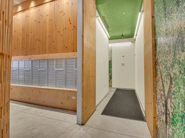 430 Albee Square 27A image 8 of 9