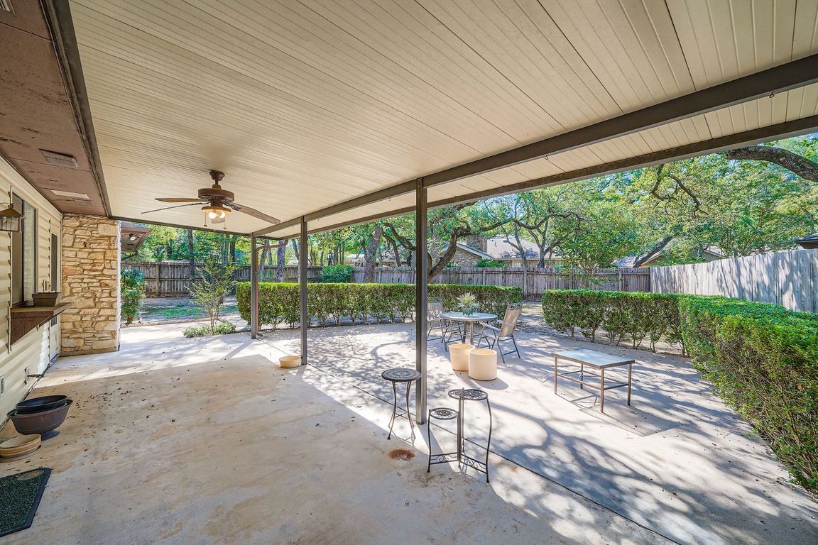 next background image