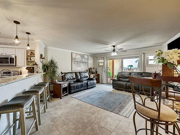 4th image of 7312 Seawall Blvd APT 117