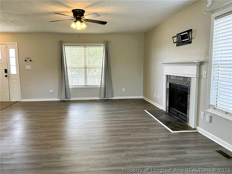 1311 Shoshone Pl — Photo 4