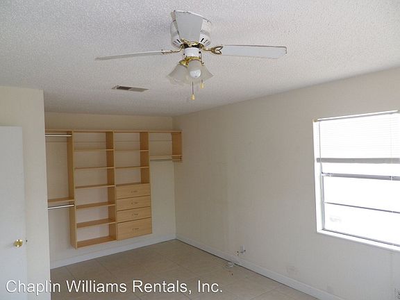 5th image of 837A Mary St