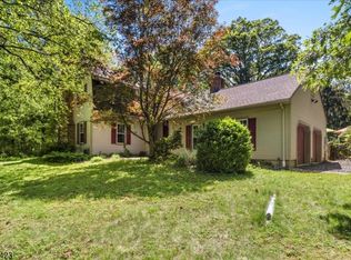 64 Hogback Rd, Pittstown, NJ 08867
