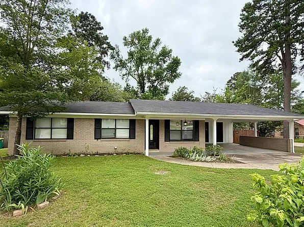 102 Melrose Dr, Texarkana, TX 75501