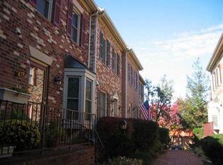 878 N Jackson St #2, Arlington, VA 22201