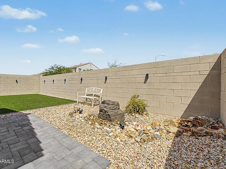 8954 W San Juan Ave — Photo 34