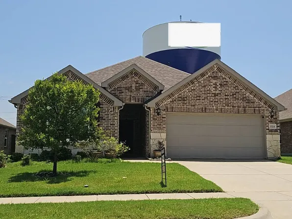 1524 Millican Ln, Aubrey, TX 76227