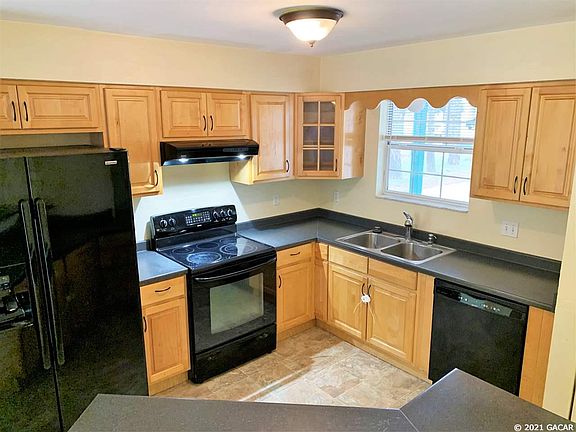 2nd image of 15701 NW 120th Pl