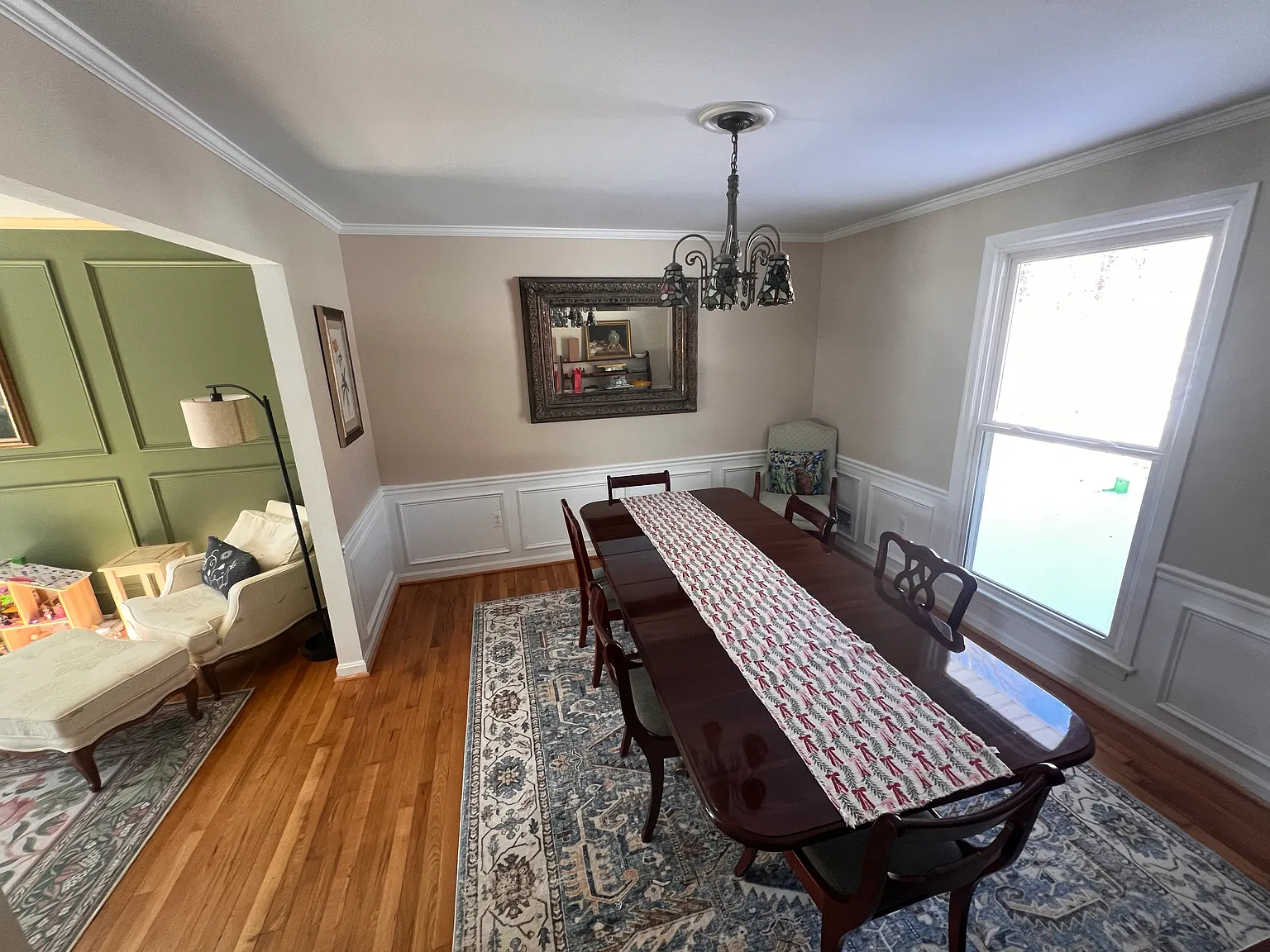 4 bed, 2000 sqft, $4,000 — Photo 2