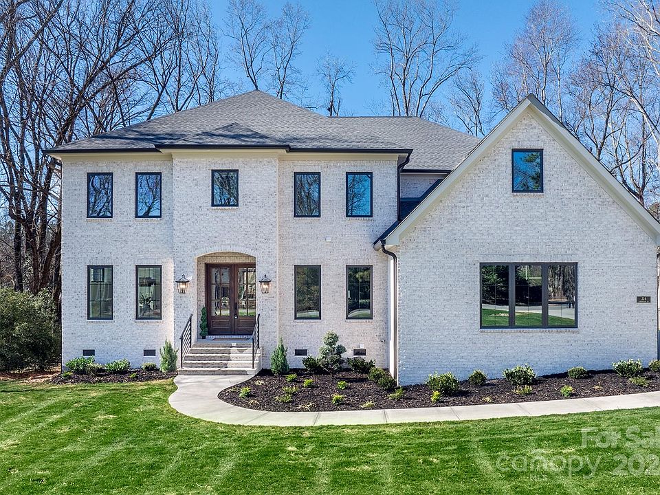 1st image of 224 Lakenheath Ln
