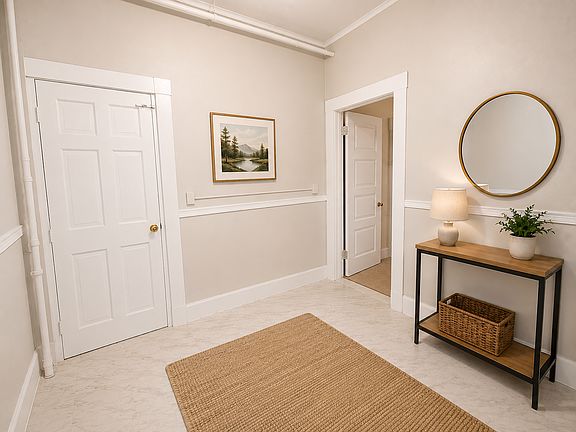 4th image of 35 Chestnut Hill Ave APT 4