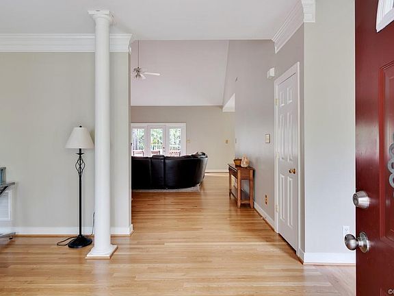 3rd image of 11507 Fair Isle Dr