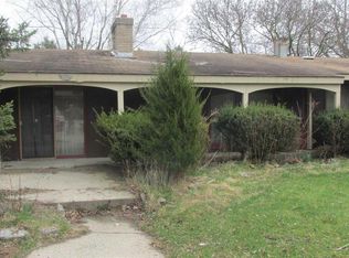 E Tatham Rd, Saginaw, MI 48601