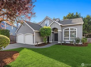 2462 238th Pl NE, Sammamish, WA 98074