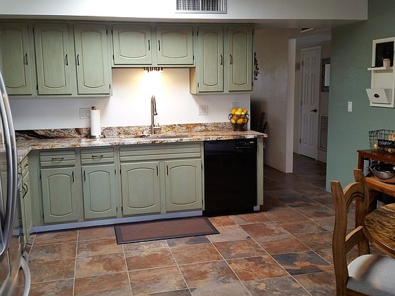 3rd image of 8965 E Palms Park Dr