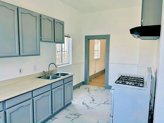5th image of 9426 Firth Blvd #9426