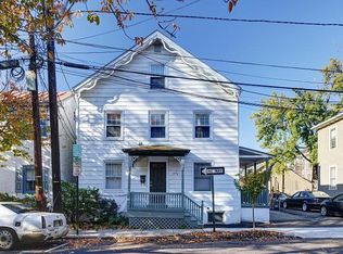 13 Charlton St #1, Princeton, NJ 08542
