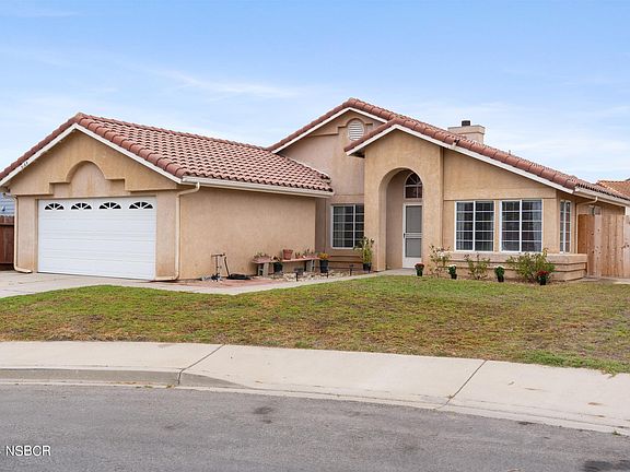 3rd image of 5165 Ibis Cir