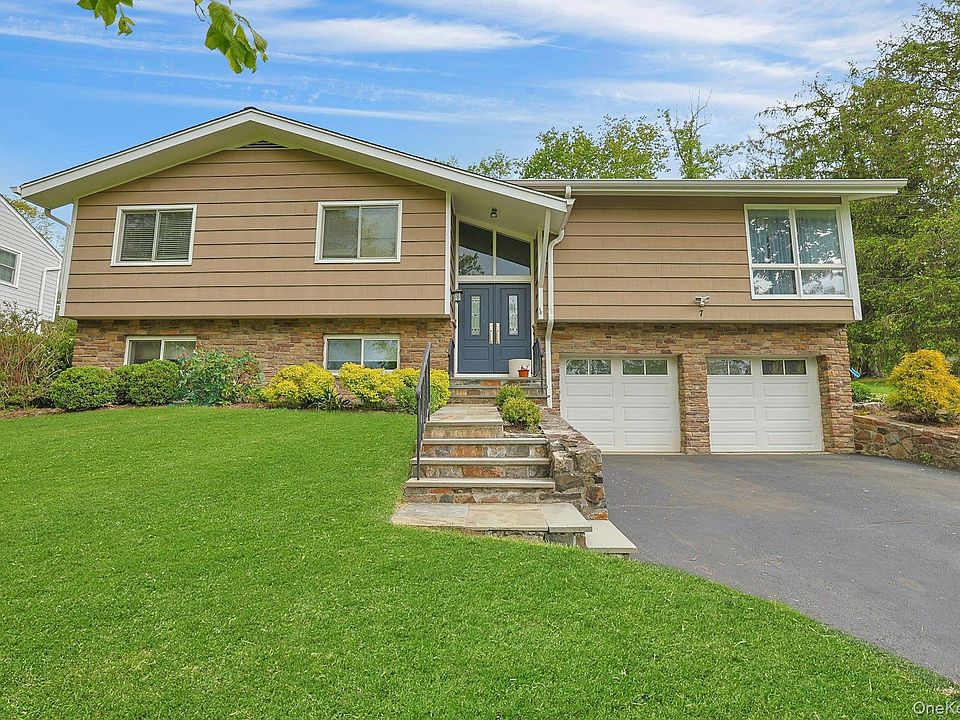 1st image of 7 Lorenz Drive
