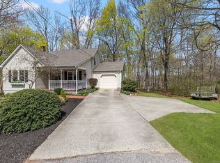 28 Brunswick Rd, Scotland, CT 06264