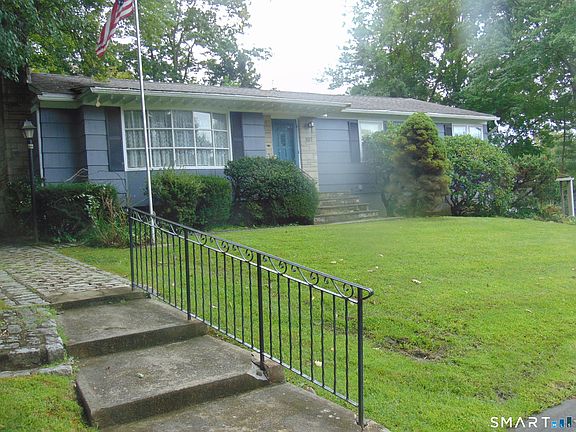 3rd image of 101 Birchwood Street