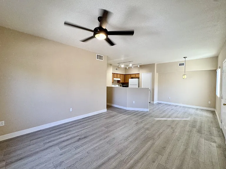 9303 Gilcrease Ave #1181 — Photo 18
