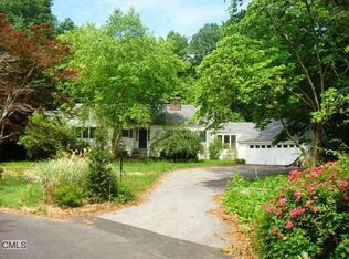 12 Scout Trl, Darien, CT 06820