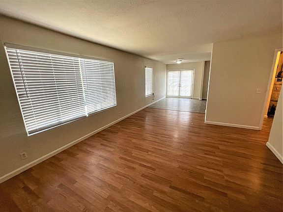 3rd image of 150 Kennison Ct