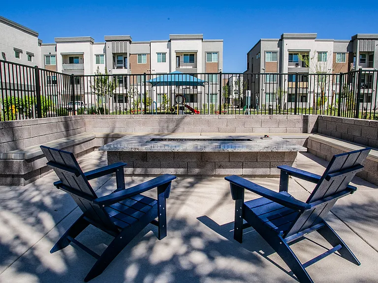 LeVante at Valley Vista — Photo 22
