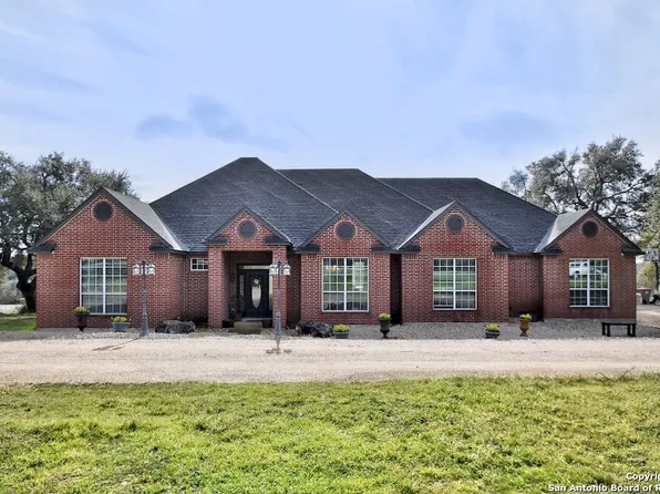 2640 STONEY CREEK DR, Bulverde, TX 78163