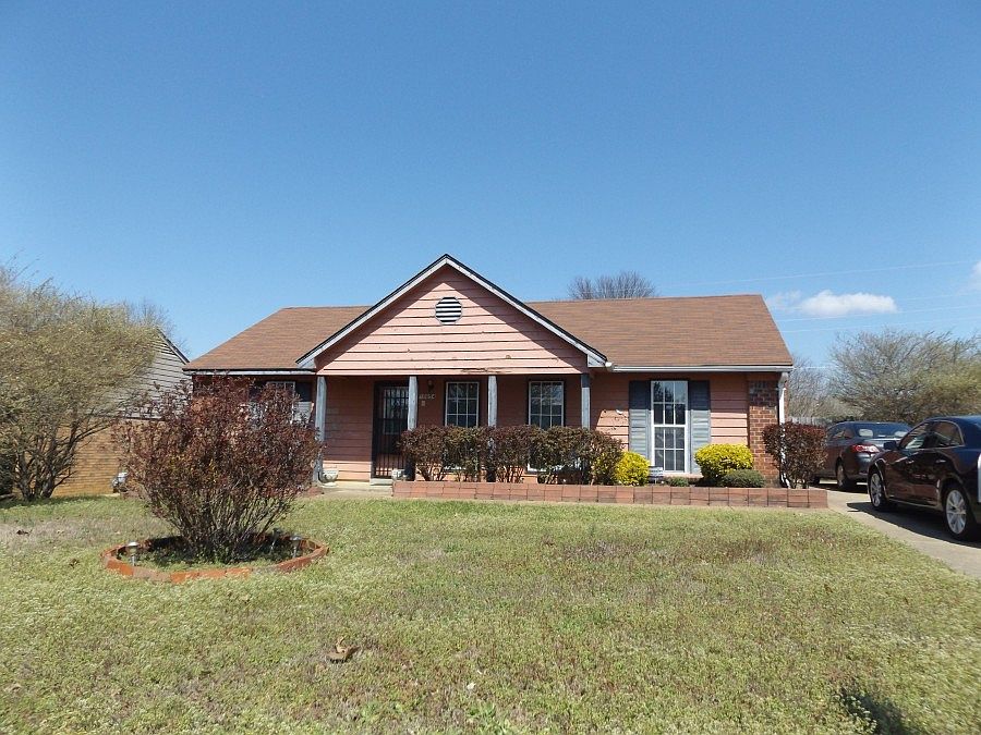1st image of 10054 Williford Dr