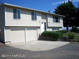 463 Selah Naches Rd, Selah, WA 98942