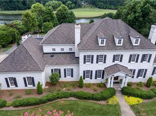 4522 Parview Dr, Charlotte, NC 28226