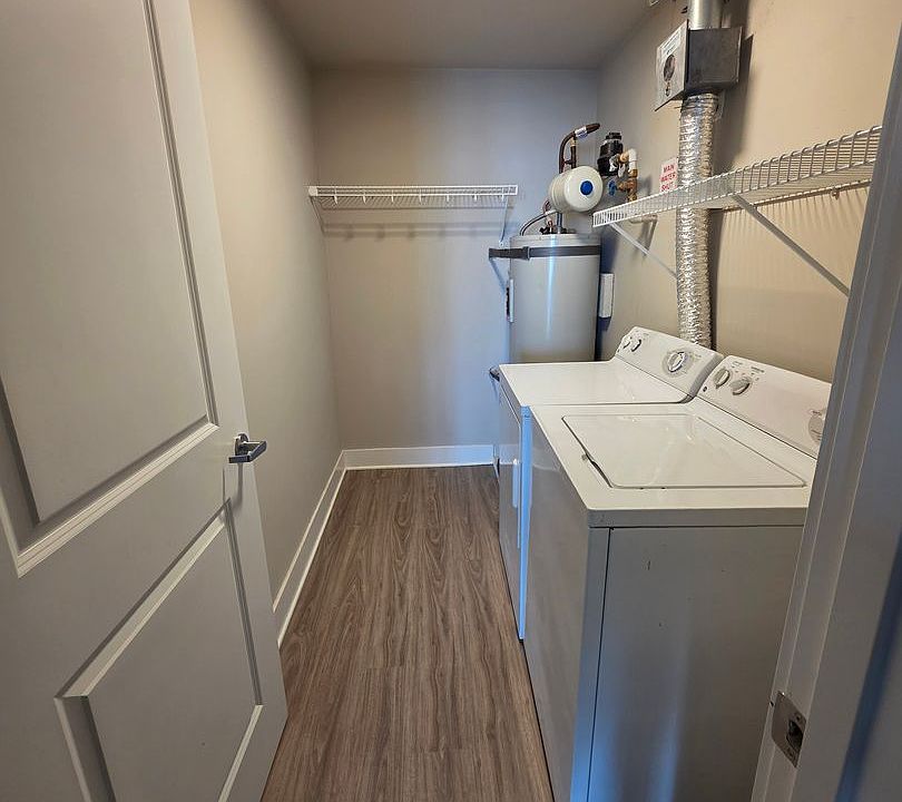 1st image of 1 Saint Helens Ave #404