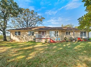 16256 W Highway 62, Prairie Grove, AR 72753