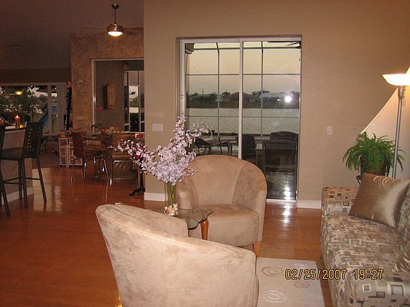 Great room/kitchen nook