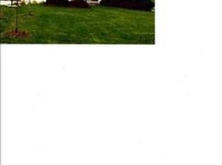 13714 Kenowa Ave, Kent City, MI 49330