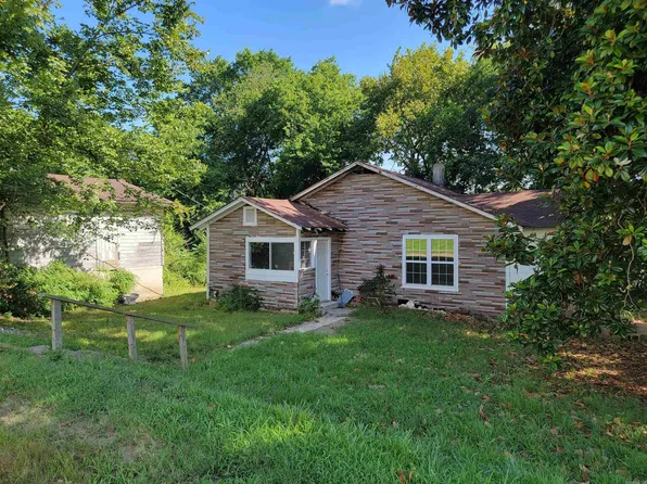 108 Taylor St, Hatfield, AR 71945
