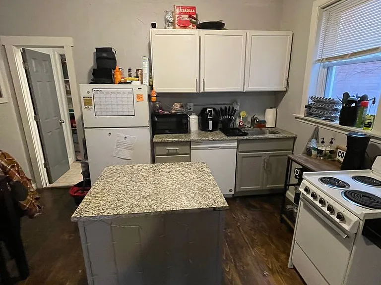 225 South Millvale Avenue — Photo 14