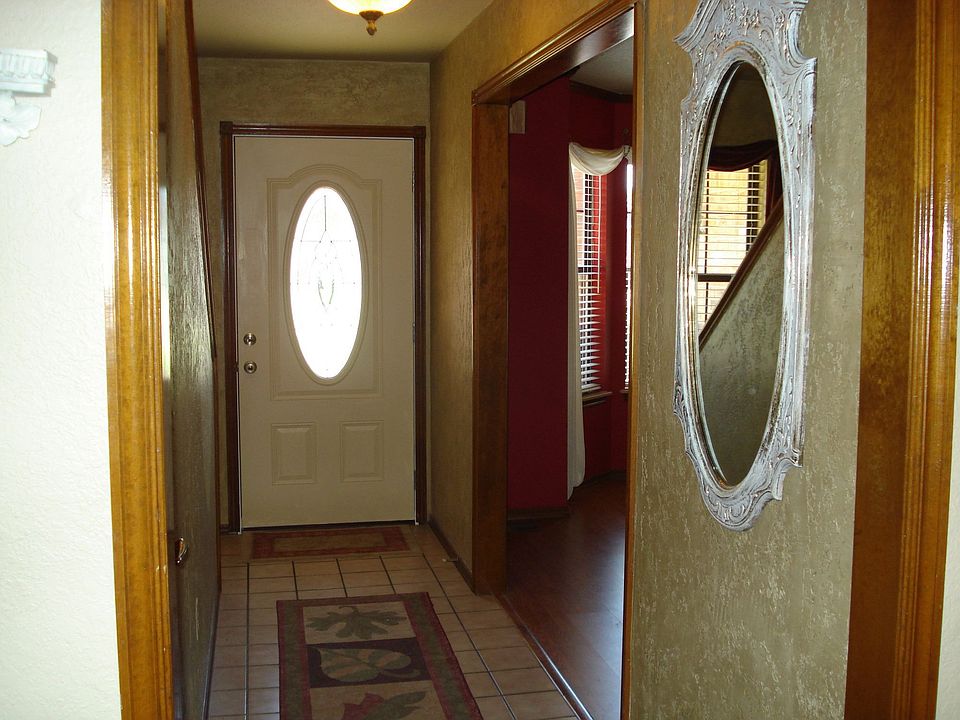 Front entry way