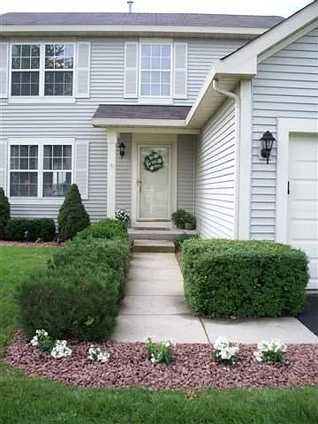 1259 E Essex Ct photo 1